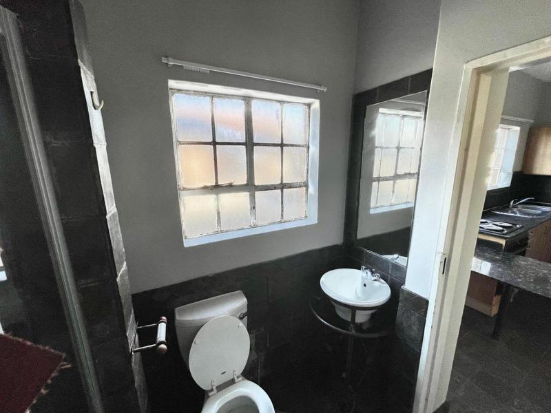 To Let 2 Bedroom Property for Rent in Dassie Rand North West